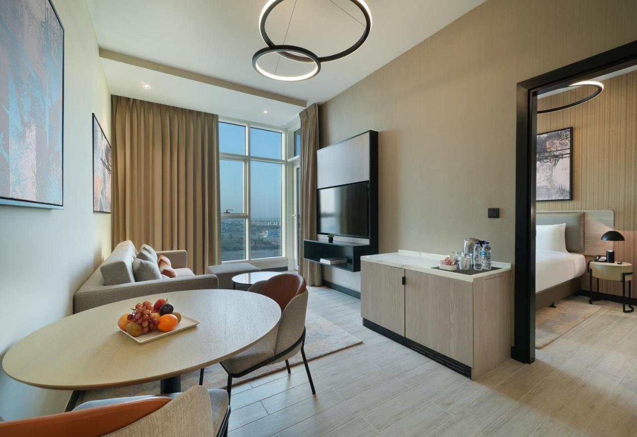 Damac Hills 2 Hotel, An Edge By Rotana Hotel Dubai Exterior photo